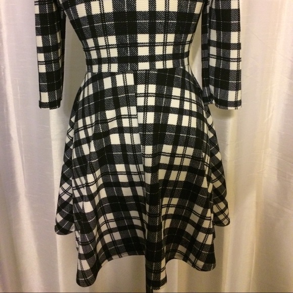 Black & white dress - Picture 5 of 5